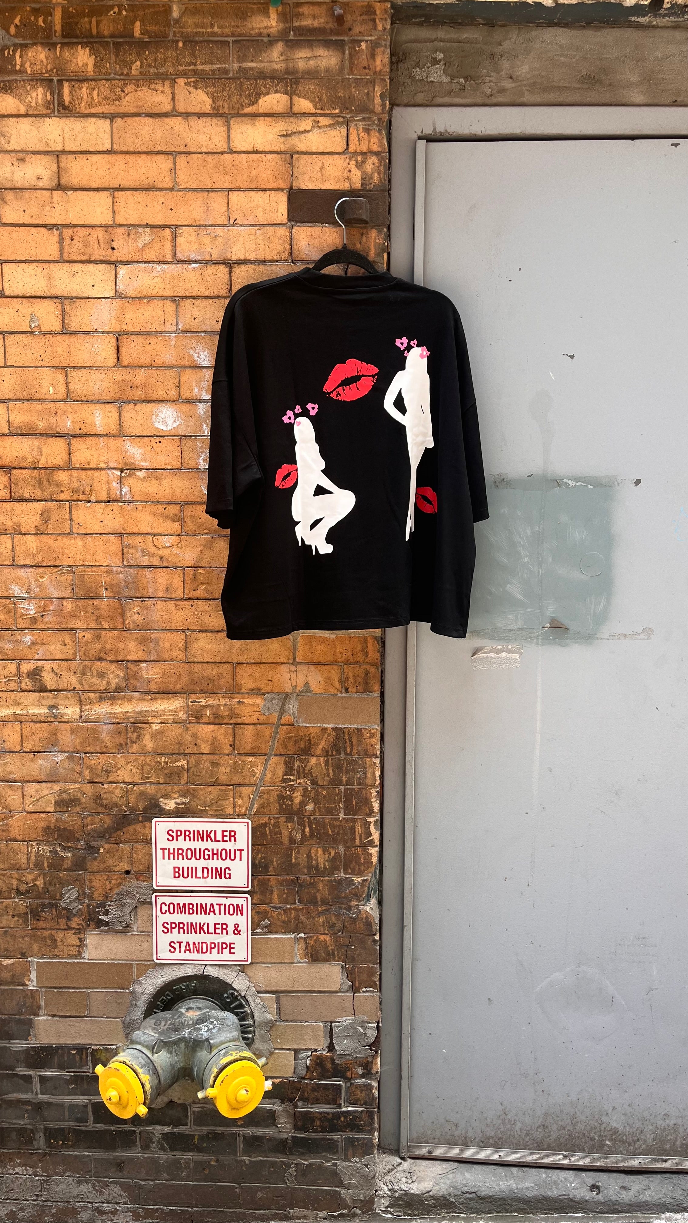 Black “Love Yourself” tee